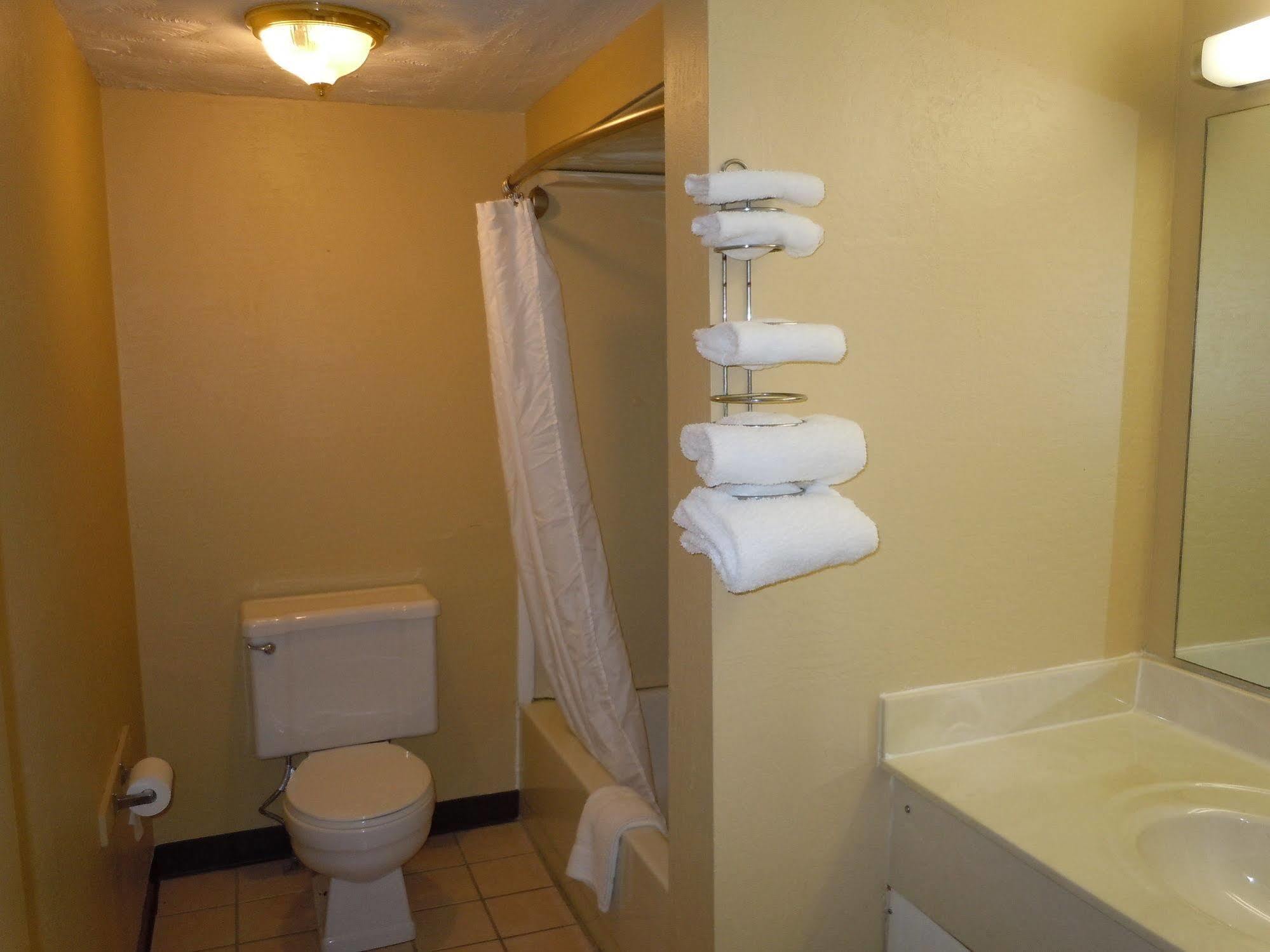 Ozark Inn Springfield Eksteriør billede